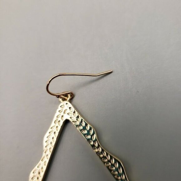 Gold Tone Earrings Pierced Boho Large Dangle Textured Simple - Picture 3 of 6